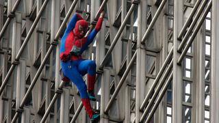 El 'Hombre Araña' francés que reta a los rascacielos de Europa