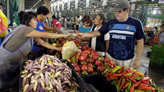 Mercados de Lima atenderán al público hasta 4 p.m. a partir del domingo para evitar propagación del coronavirus