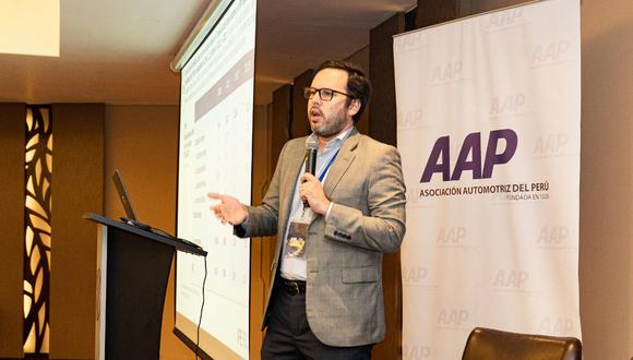 Diego Macera, gerente general del IPE, en el Encuentro Automotor organizado por la AAP. (Foto: AAP)
