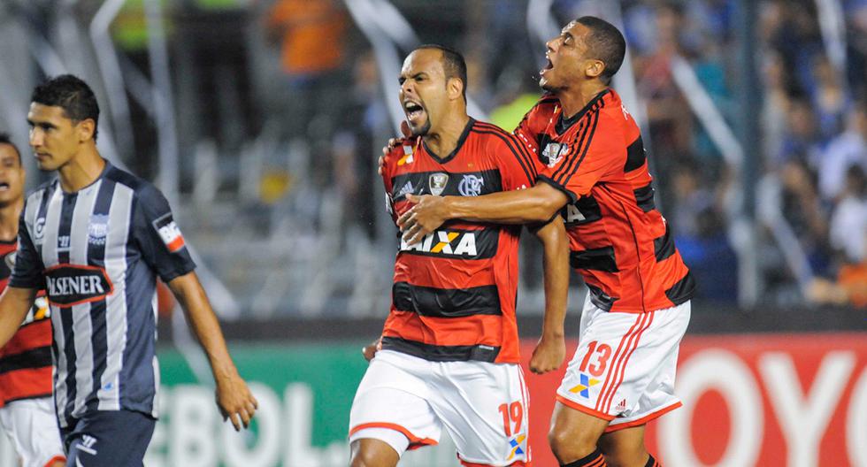 Flamengo sorprendió a Emelec y aún vive en la Copa Libertadores. (Foto: EFE)