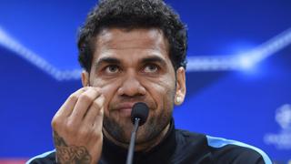 Alves atacó a Cristiano Ronaldo: “Es demasiado protagonista”