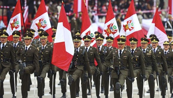 Como es usual todos los años, el desfile militar 2023 empezará a las 10.00 a. m. (Foto: Andrés Valle / Andina)
