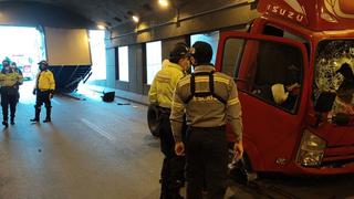 Surco: furgoneta quedó dividida en dos al impactar en el túnel del óvalo Higuereta 