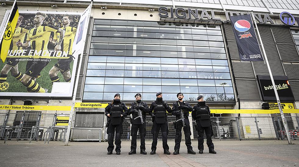 El equipo alem&aacute;n de f&uacute;tbol Borussia Dortmund inform&oacute; de que la polic&iacute;a ha reforzado las medidas de seguridad en el estadio. (Foto: Reuters)