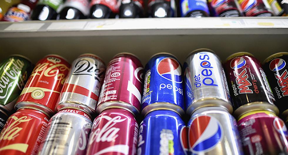 OMS pidió nuevos impuestos a bebidas azucaradas para frenar epidemia obesidad. (Foto: Getty)