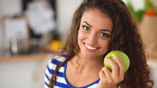 Siete motivos por los que debes consumir una manzana al día