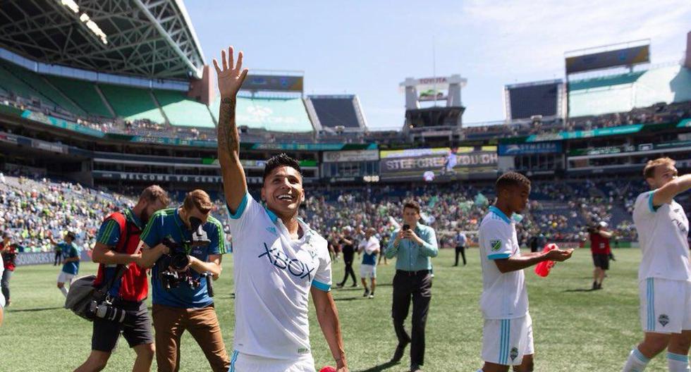Raúl Ruidíaz se estrenó en la MLS con una victoria sobre el Vancouver Whitecaps. | Foto: Seattle Sounders