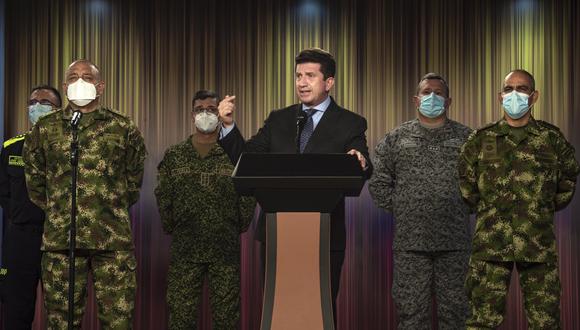 El ministro de Defensa de Colombia, Diego Molano, detalló que la operación militar se llevó a cabo en el selvático departamento de Guainía. Entre los abatidos figura alias “Ferney”, segundo jefe del Frente Primero Armando Ríos. (Foto: Twitter @Diego_Molano)