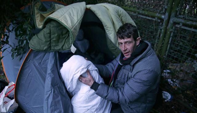 La oficina nacional de estadísticas cifró en 4.677 las personas que dormían en la calle sólo en Inglaterra. (Foto: AFP)