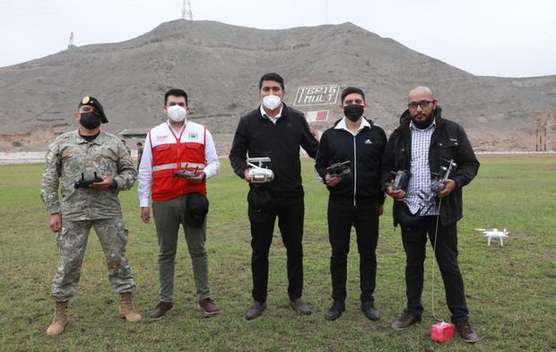 Cada vez es mayor el número de alumnos civiles que participan en los cursos organizados por el Ejército del Perú. (Foto: Ministerio de Defensa)