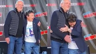 Michael J. Fox y Christopher Lloyd protagonizaron un emotivo reencuentro en la Comic Con de Nueva York  