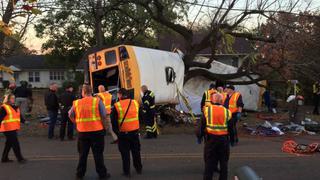 EE.UU.: Mueren seis personas en choque de autobús escolar