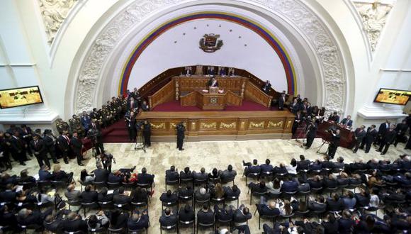 Venezuela: Parlamento debatirá decreto de emergencia económica