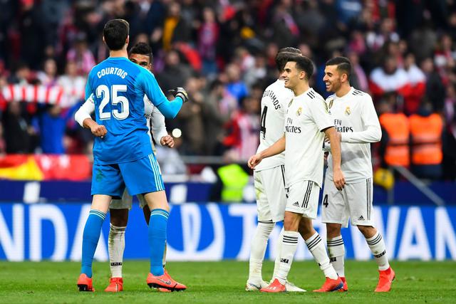 Real Madrid venció 3-1 al Atlético Madrid de visita, en el derbi por la Liga española, con goles de Casemiro, Sergio Ramos y Bale. (Foto: EFE)