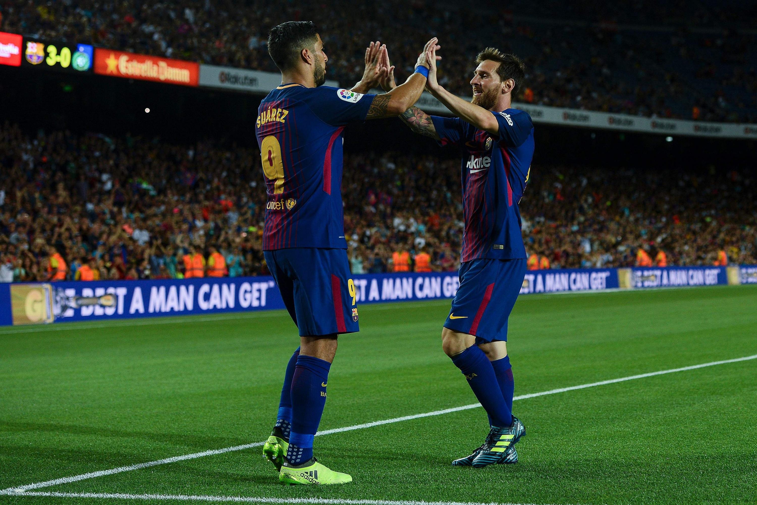 El FC Barcelona pasó por encima a Chapecoense y lo goleó sin atenuantes en el Camp Nou por el Trofeo Joan Gamper. Messi y Suárez marcaron para los catalanes. Foto: AP