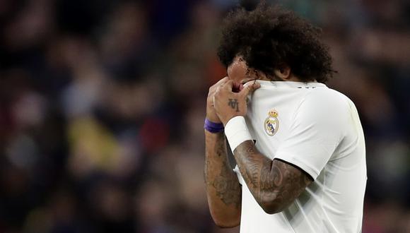 Barcelona vs. Real Madrid: Marcelo tiró un caño, se lesionó y salió llorando del campo de juego | VIDEO. (Foto: AFP)