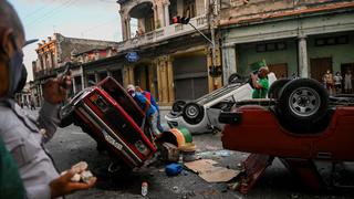 Por qué estalló la ira en Cuba y qué significa el llamado al combate del presidente a los revolucionarios