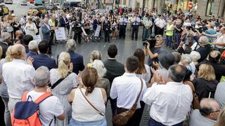 Independentistas boicotean un homenaje a víctimas de atentados en Cataluña