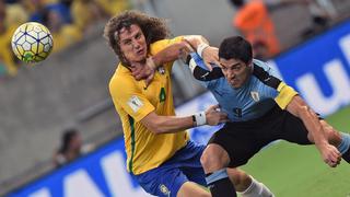 Uruguay le robó un empate 2-2 a Brasil con gol de Suárez