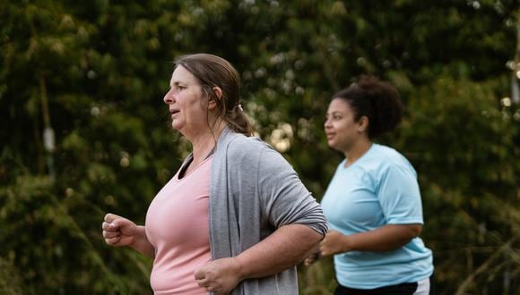 la obesidad también se ha convertido en una patología peligrosa y en incremento, sobre todo debido a la pandemia. (Foto: iStock)