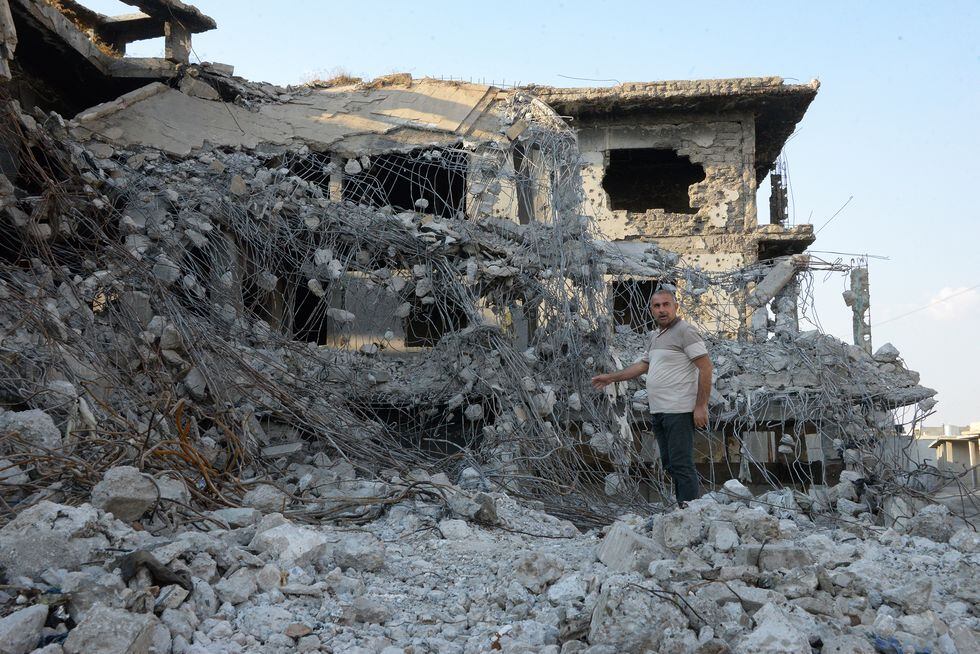 Los restos de Al- Baghdadi estuvieron atrapados entre los escombros. (Foto: AFP)