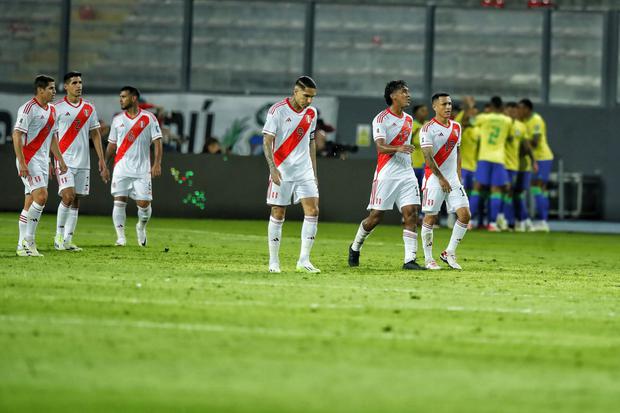 Guerrero y Tapia lamentan la caída sobre el final. (Foto: GEC)