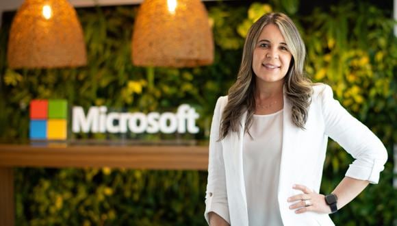 Carina Bueno, gerente de Educación de Microsoft South.