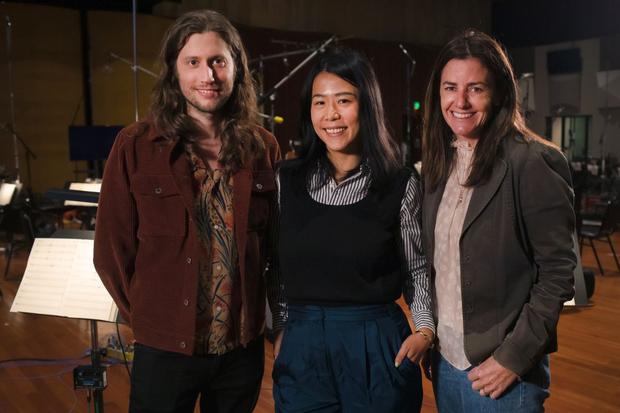 Composer Ludwig Göransson, director Domee Shi and producer Lindsey Collins during one of the sessions to make the score for “Turning Red” on October 11, 2021. (Photo: Deborah Coleman / Pixar)