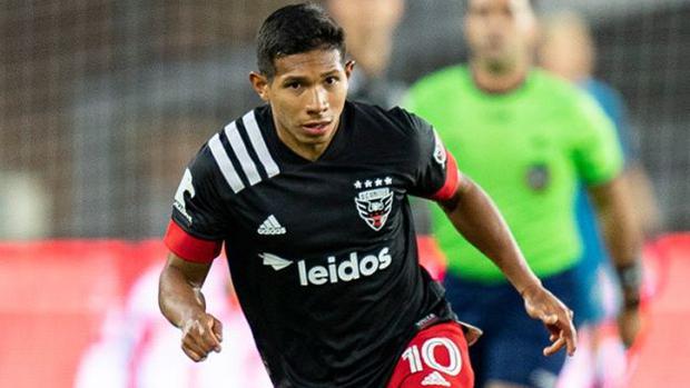 Edison Flores has a contract with DC United until December 2024. (Photo: DC United)