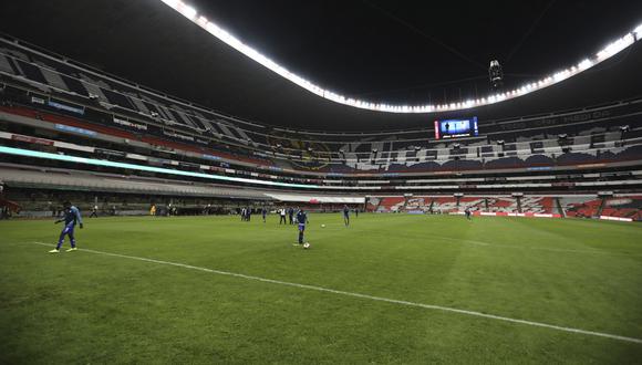 El fútbol ha sufrido un detenimiento temporal de sus actividades debido al coronavirus. (Foto: AFP)