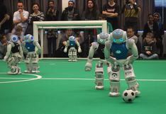 Alemania acoge la RoboCup 2016, un mundial de fútbol de robots