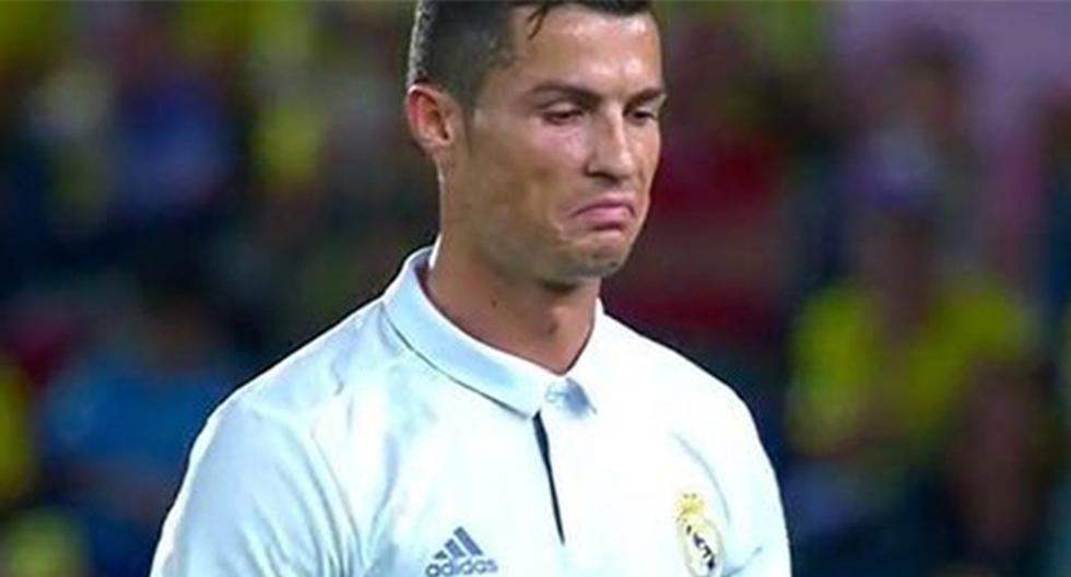 Cristiano Ronaldo protagonizó un incómodo momento y evidente, cuando fue reemplazado por su compañero del Real Madrid Lucas Vásquez ante Las Palmas. (Foto: Captura - YouTube)