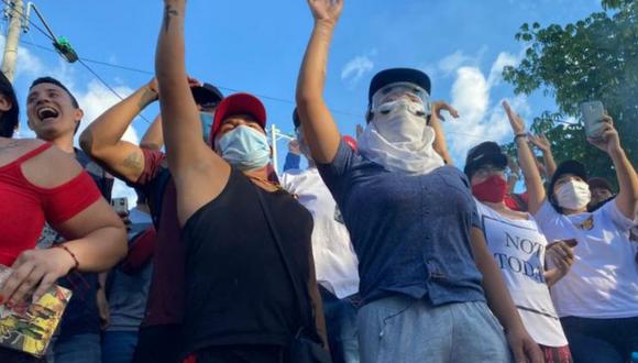 En uno de los barrios marginales más importantes de Cali hay una rotonda que se convirtió en punto de encuentro de la cultura del Paro Nacional. (Foto: BBC)