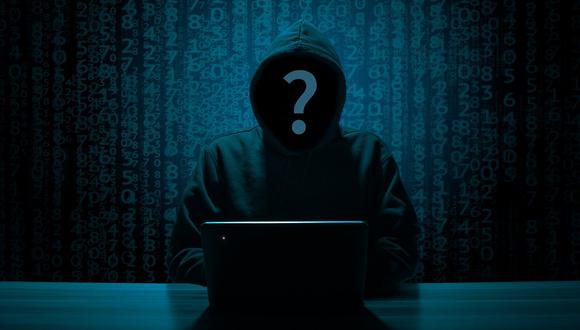 Los espías están utilizando perfiles falsos para robar información clasificada, advierte el MI5. (Foto: Pixabay)