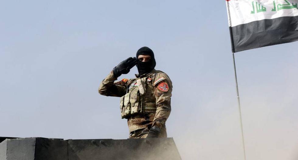 Un soldado de las fuerzas especiales de Irak en la lucha contra ISIS. (Foto: EFE)