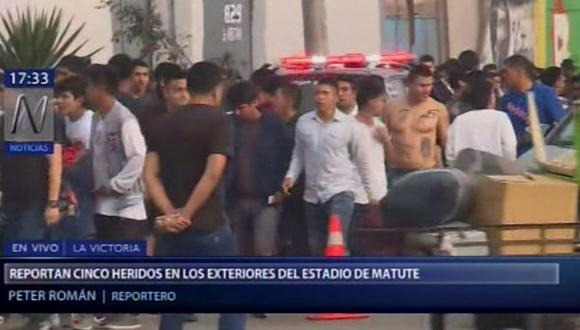 Los actos de violencia ocurrieron en los alrededores del estadio de Matute. (Foto: Canal N)