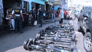 Los Olivos: capturan a nueve falsos mecánicos que estafaban con repuestos para motores