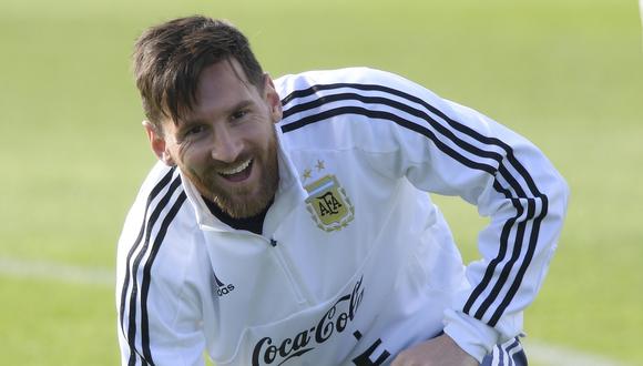 El cinco veces ganador del Balón de Oro confesó que siempre estará donde la selección argentina lo necesite. (Foto: AFP)