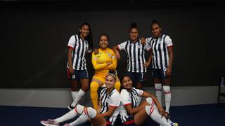 Es oficial: siete futbolistas del equipo femenino de Alianza Lima firmaron su primer contrato profesional