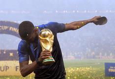 Paul Pogba, con la Copa del Mundo, se burla de Inglaterra