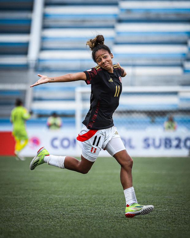 Sashenga scored a partial tie for Peru.  (Photo: FPF)