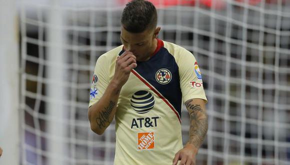 En el América vs. Chivas, clásico mexicano por la Liga MX, Mateus Uribe estuvo muy cerca de abrir el marcador en el primer tiempo. (Foto: AFP)