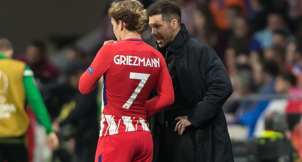 El francés Antoine Griezmann expresó que está _\"encantado\"_ con el técnico Diego Simeone. | Foto: Getty