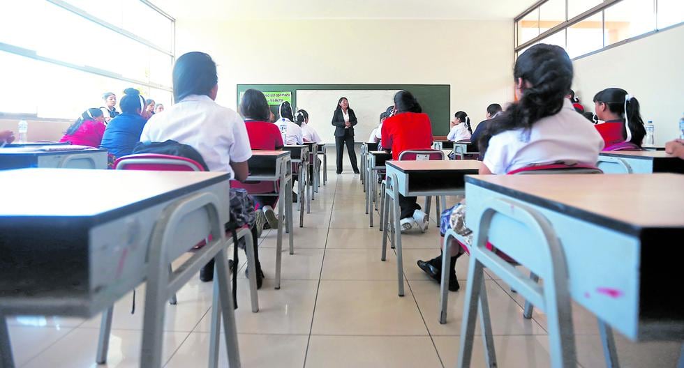 La inequidad de género en las escuelas puede tener graves consecuencias en la vida de los adultos. (Foto: Archivo El Comercio).