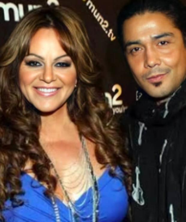 The famous widower of the singer Selena Quintanilla meets the Mexican singer Jenni Rivera, who died in a plane crash (Photo: Chris Pérez / Instagram)