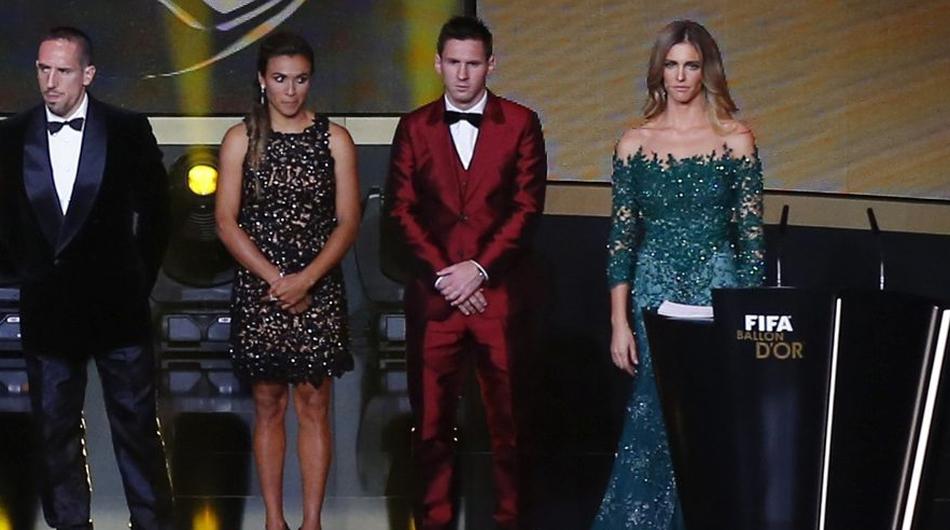 Messi y sus extravagantes ternos en las galas del Balón de Oro - 1