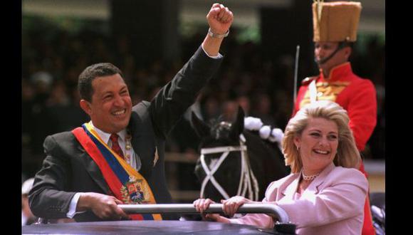 Venezuela: Anulan el pasaporte de ex esposa de Hugo Chávez