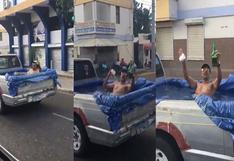 YouTube: hombre transforma su carro en una 'piscina' y 'revienta' las redes