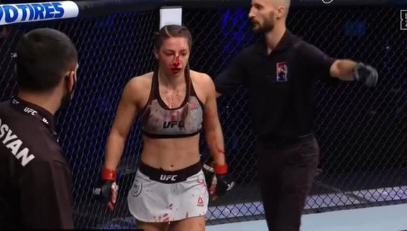 Liana Jojua no pudo continuar el combate ante Maverick por un corte en la nariz. (Captura: DAZN)