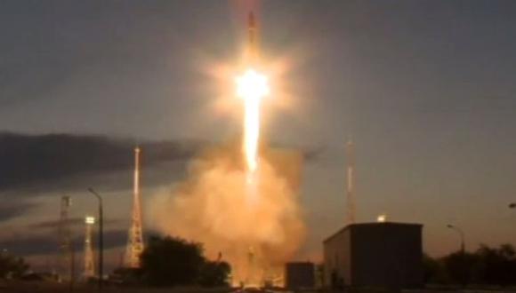 Rusia pierde contacto con satélite científico Relek